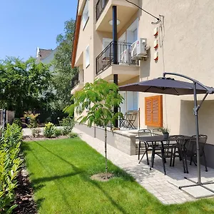 Paskal-lux With Free Parking And Air Conditioner Budapest