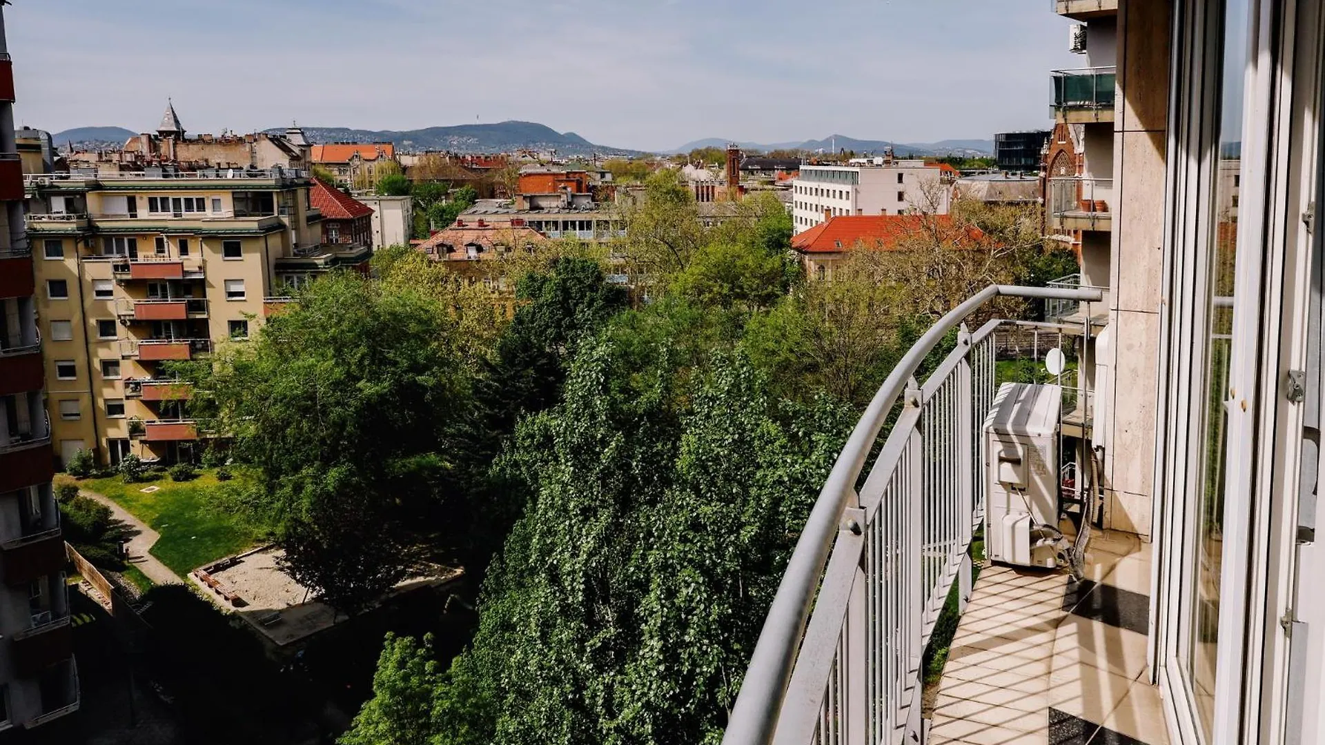 Cosy Apartment Zuglo Next To Puskas Arena Budapest